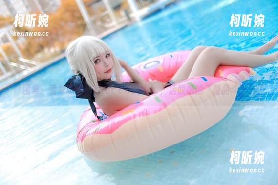 图集：香草味的Kitkat Cosplay，活脱脱的“甜品斗士”